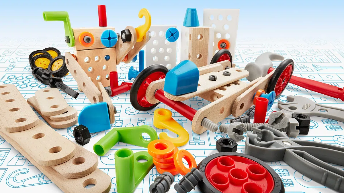 BRIO Builder - 34587 - Coffret Evolution Builder - 136 pièces - Jeu de construction STEM - Sans pile - Créations libres ou guidées - Pour garcons et filles dès 3 ans