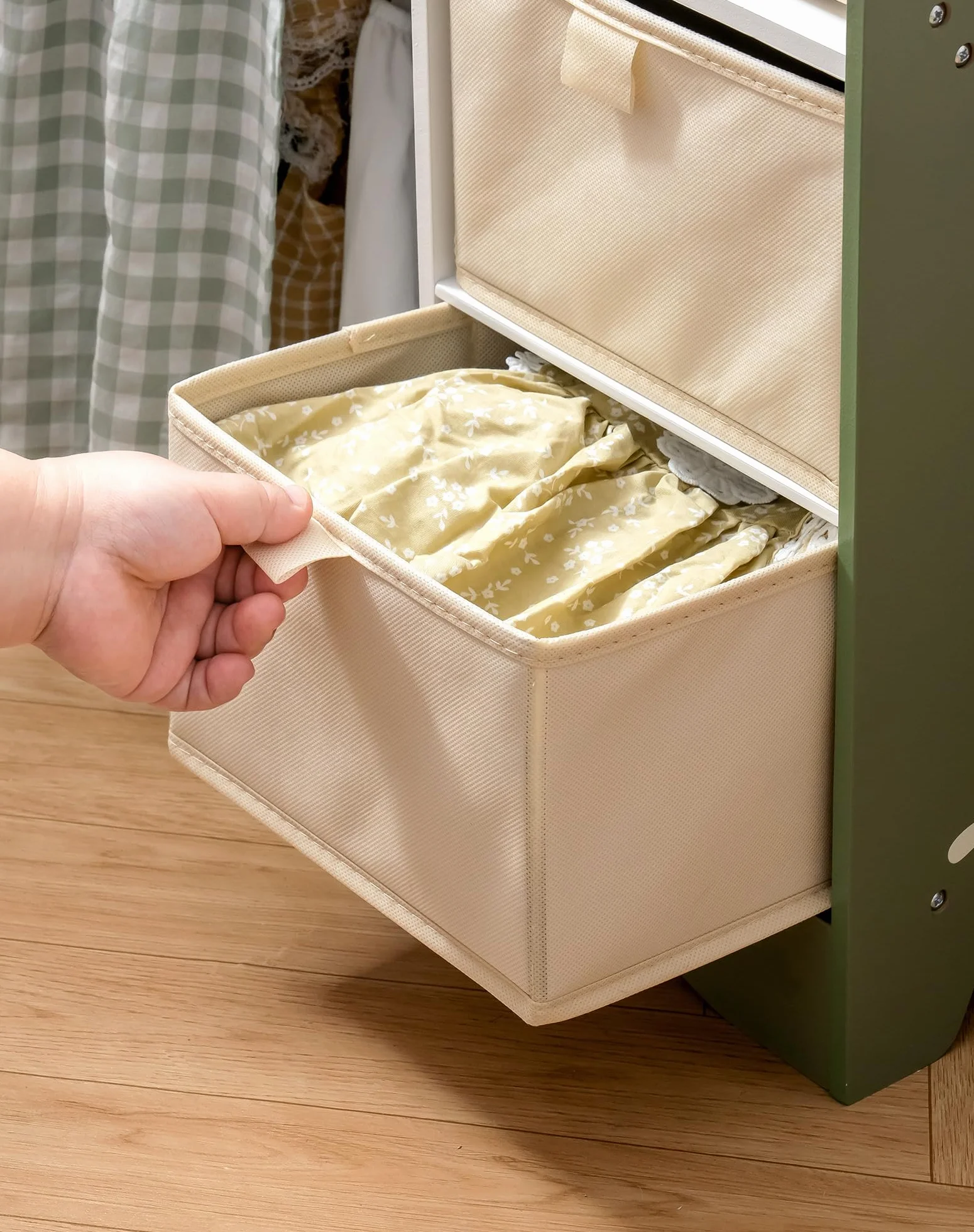 ROBOTIME lit en bois pour enfants et bébé, armoire de rangement et linge de poupée, adapté aux poupées jusqu'à 55 cm, dès 3 ans (vert)