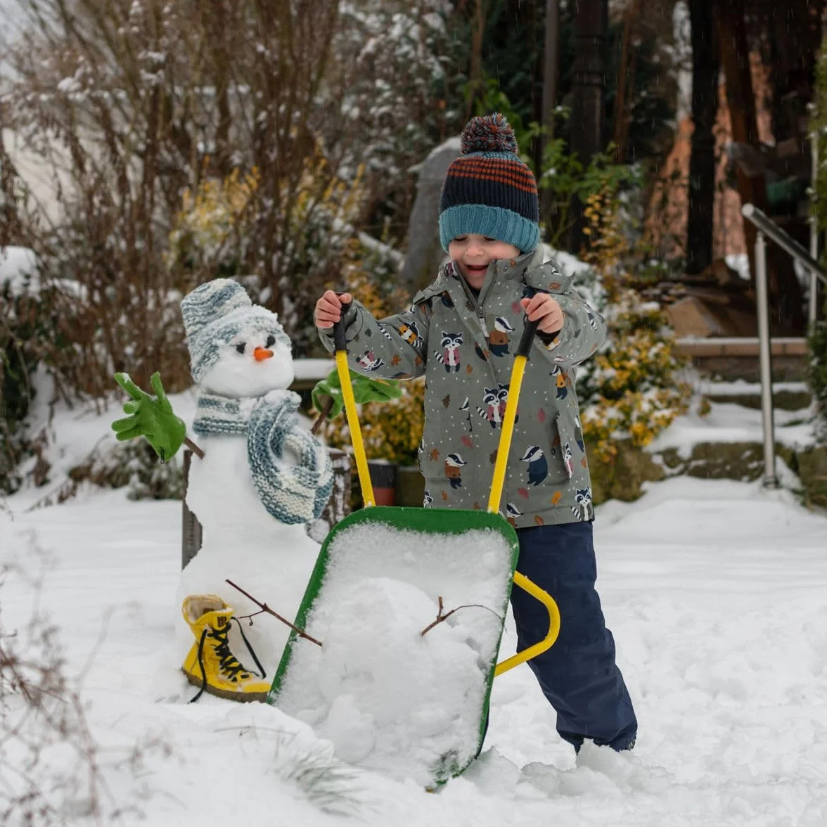Rolly Toys John Deere 271986 Brouette pour Enfant (brouette, Bol en métal, poignées en Plastique, Enfants à partir de 2,5 Ans) Vert