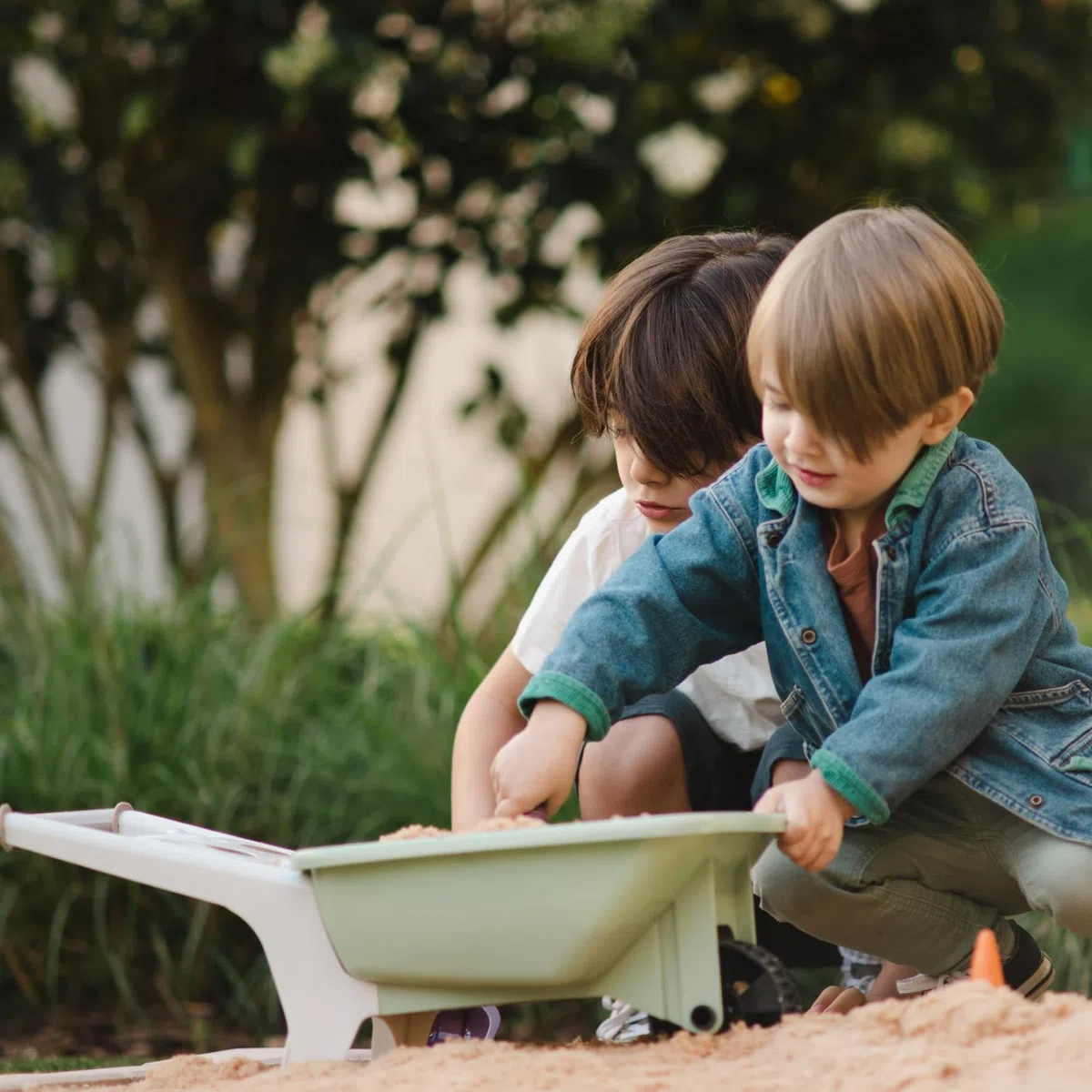 Dantoy - Green Garden - Wheelbarrow Set (4723)