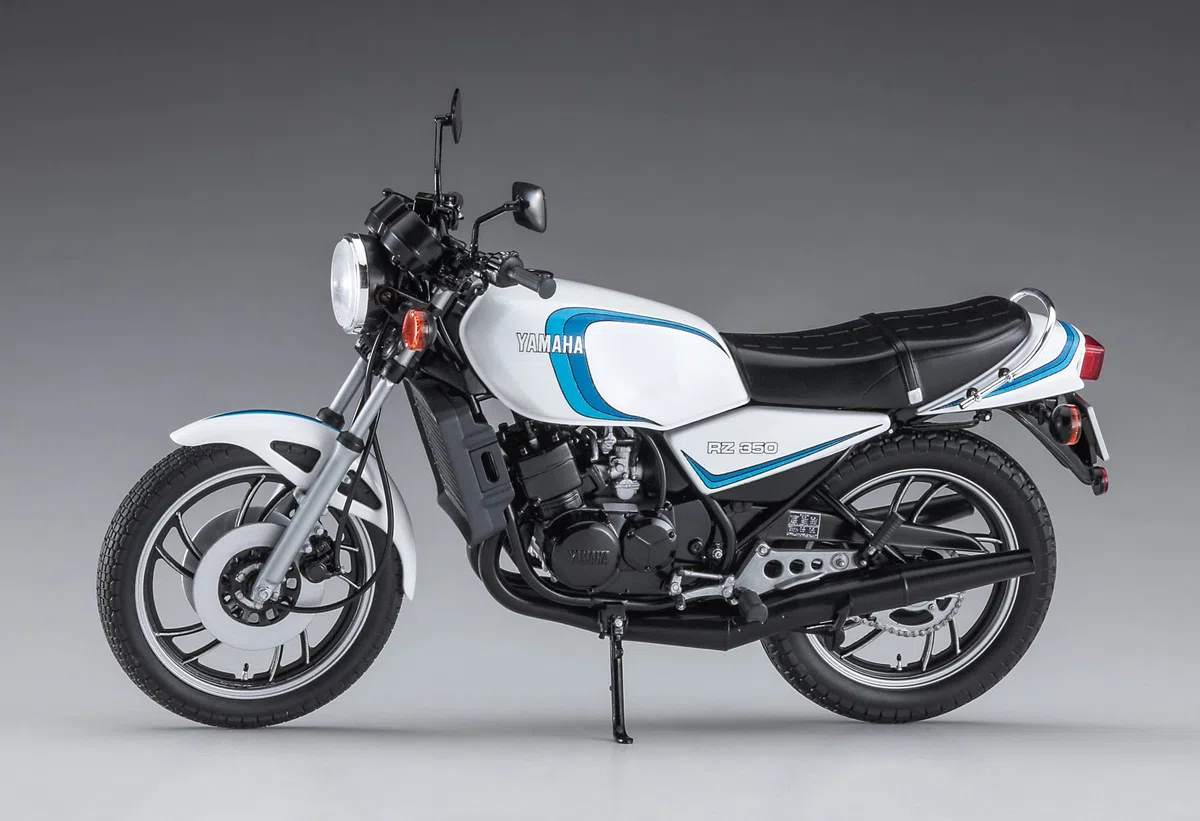 Hasegawa BK15 1/12 Yamaha RZ350 1981 Kit de modélisme, multicolore