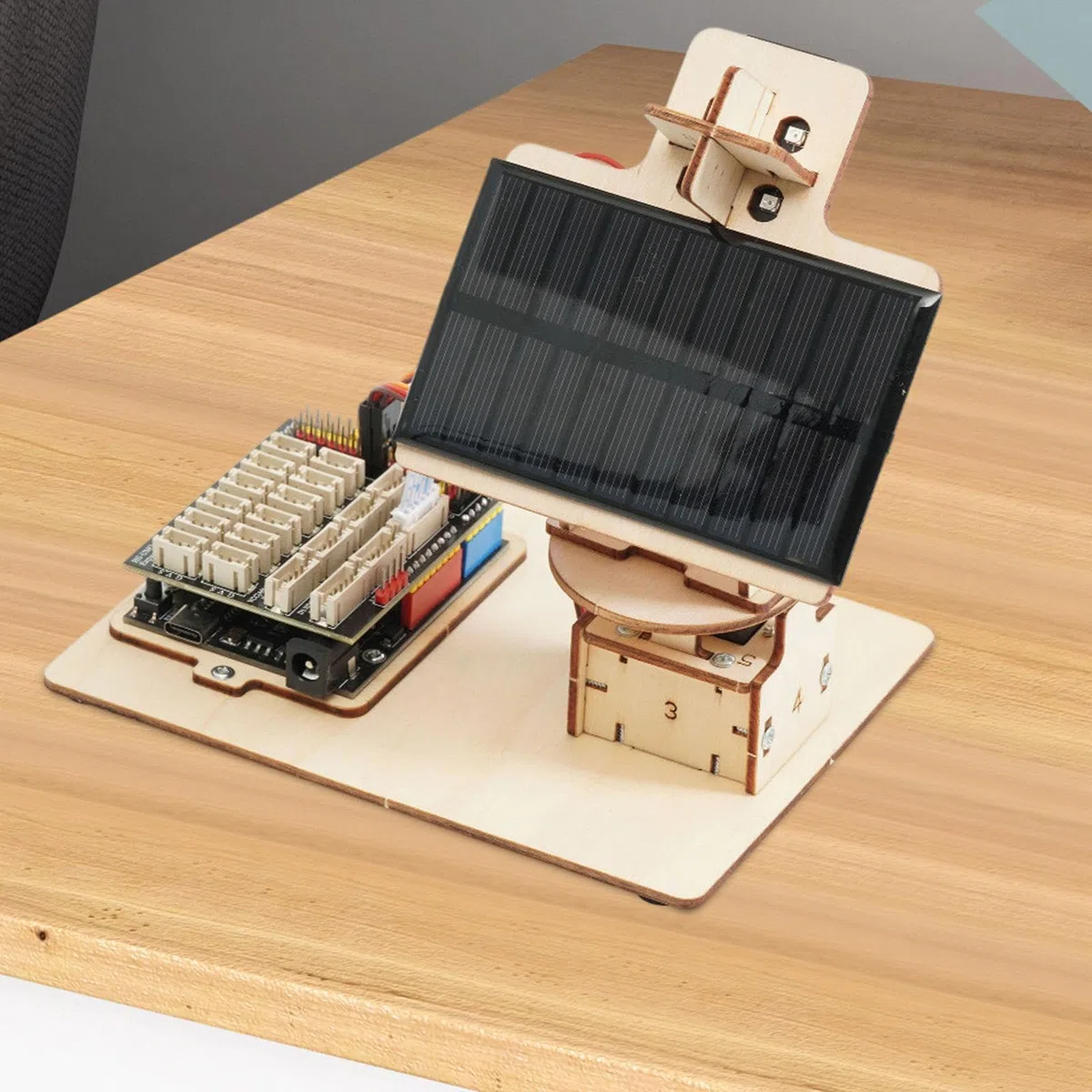 Dispositif de suivi solaire Solar Traceker DIY Code de programmation compact Système de suivi solaire en bois pour adolescents adultes 15+ école