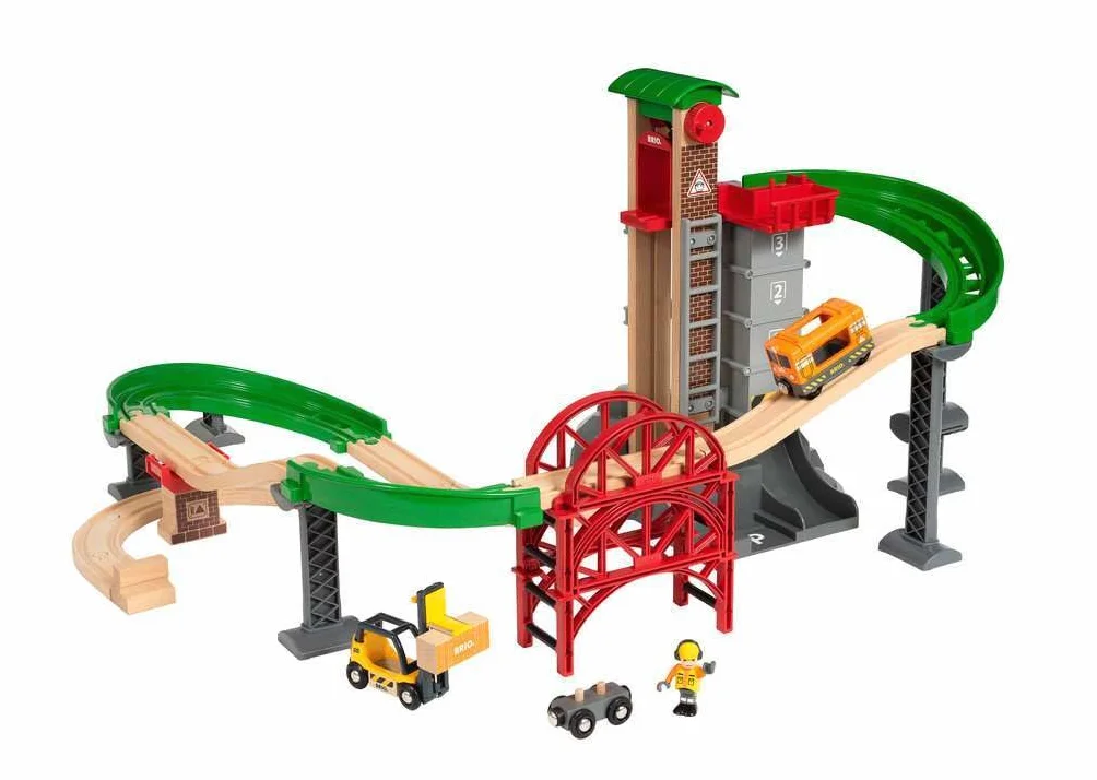 Brio World - 33887 - Grand Circuit Plateforme Multimodale - Coffret Complet de 32 pièces avec Ascenseur à véhicule - Circuit de Train en Bois - Jouet Mixte dès 3 Ans