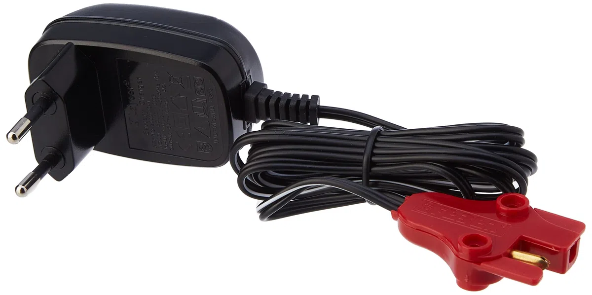 FEBER – Chargeur de Batterie pour véhicules électriques Jouets FEBER, 6V, 1 AH, Compatible avec Les Voitures, Motos, quads et trimotos, FAMOSA (800003112)