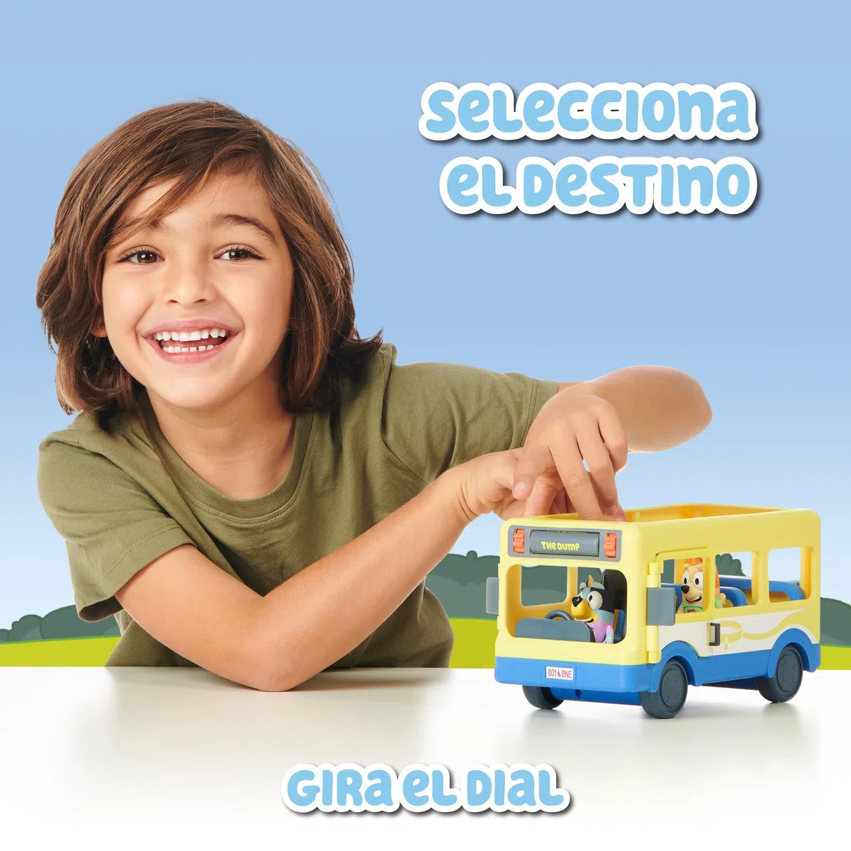 Bluey - School Bus, Bus pour Le Cole 2 Chiffres avec Bingo Personnages de la série de Dessins inantil, Affiche avec Destination de Route rotative, garçons et Filles + 3 Ans, Célèbre (BLY39010)