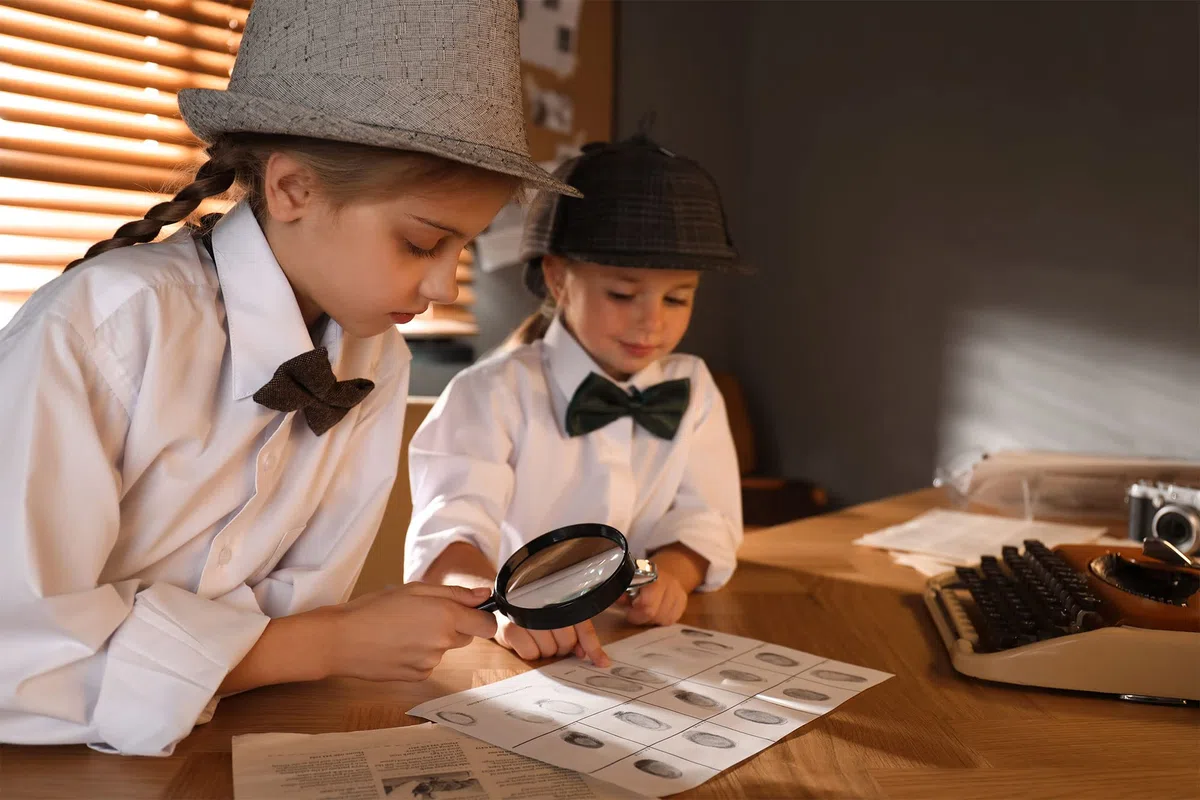 Génius Science - jeu scientifique - la science des détectives - LISCIANI