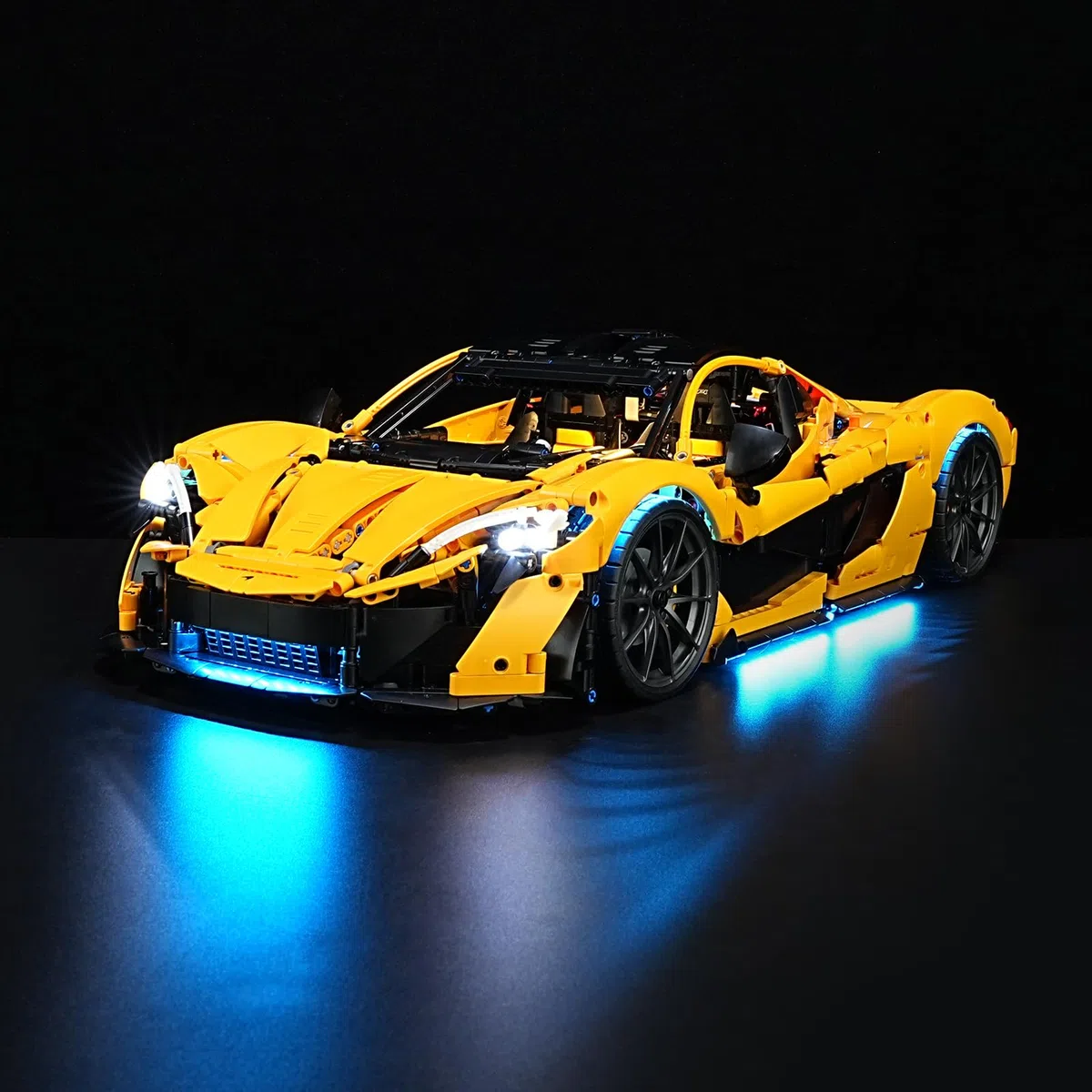 BRIKSMAX Kit d’éclairage à led pour LEGO Technic McLaren P1 - Compatible with Lego 42172 Blocs de construction Modèle- Pas inclure l’ensemble Lego