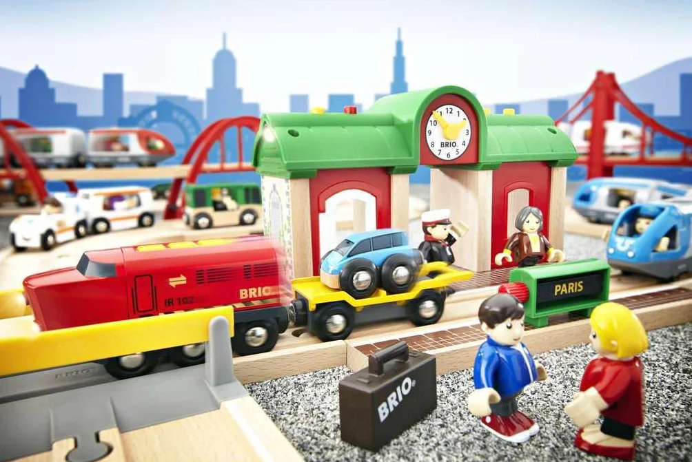 BRIO World - 33578 - Gare Principale à Enregistreur Vocal - Accessoire pour Circuit de Train en Bois - Fonction Son et lumière - Jouet Mixte à partir de 3 Ans