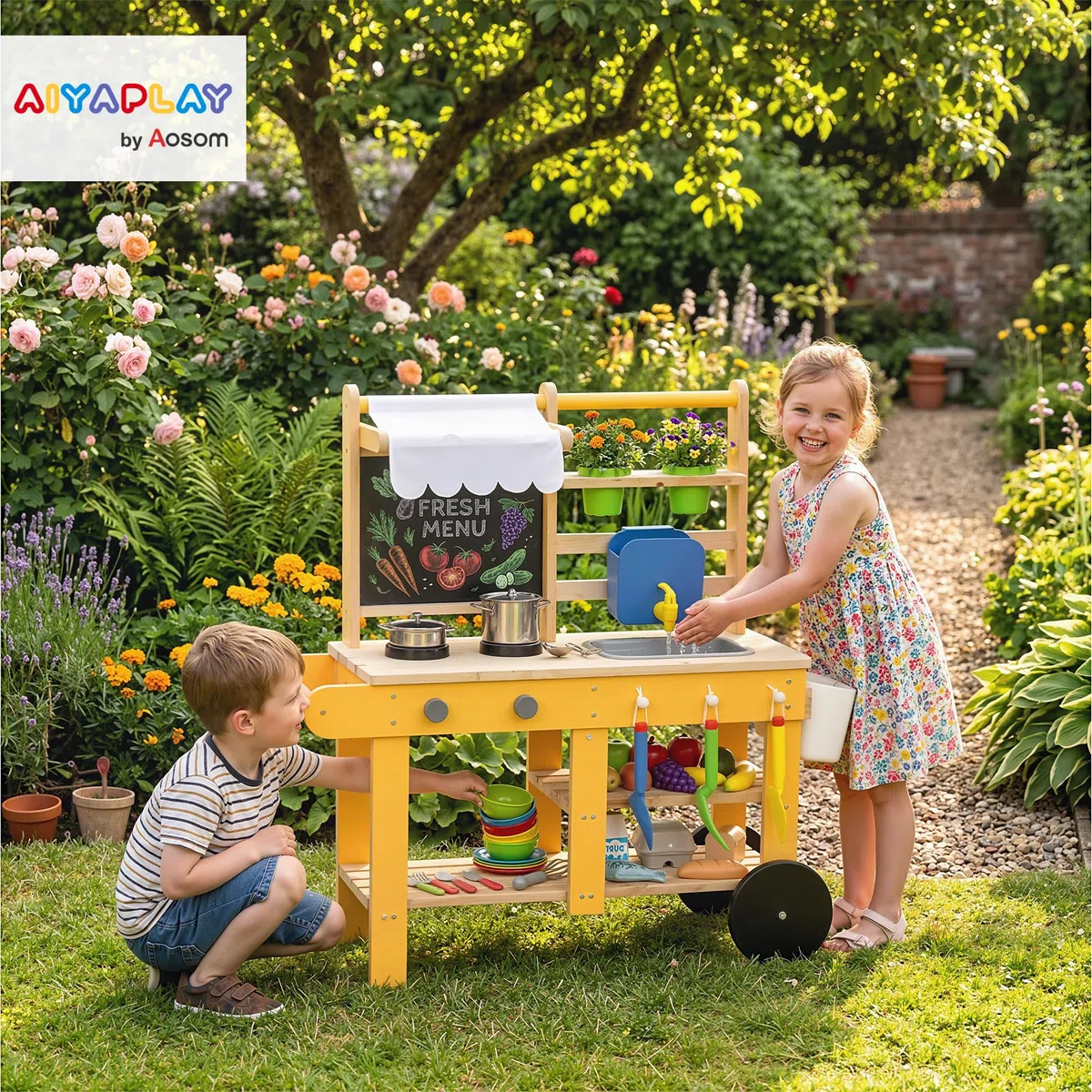 AIYAPLAY Cuisine Enfant en Bois avec roulettes, Cuisine Enfant Exterieur avec Eau Courante, Évier, Plaque de Cuisson, Étagère de Rangement, Pots de Plantation, Tableau, 15 Accessoires, Jaune