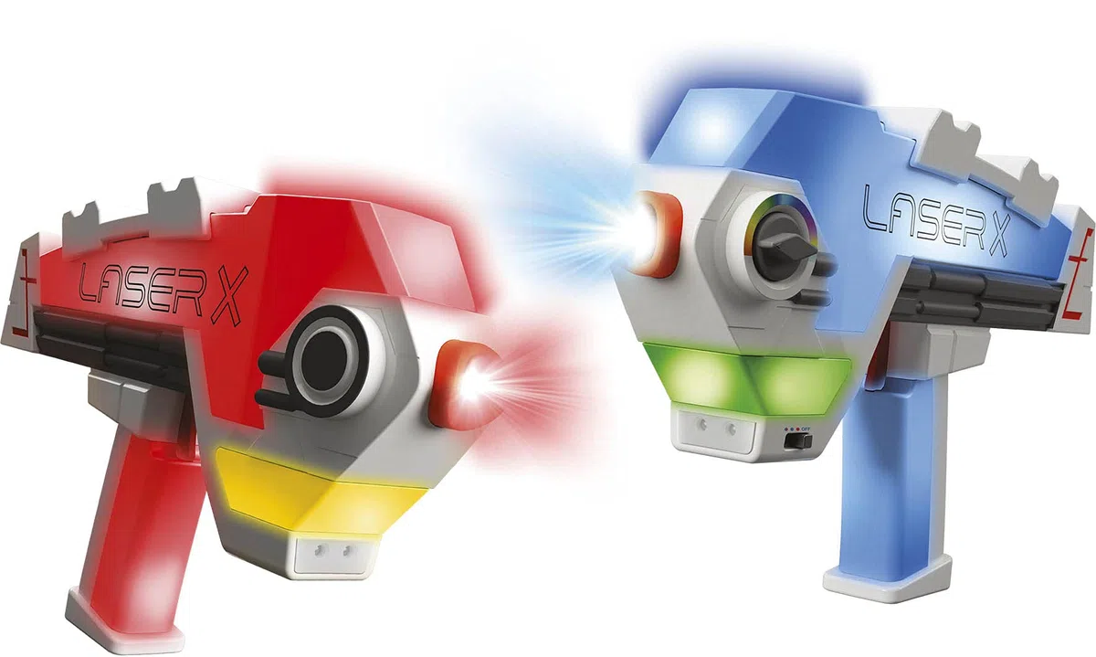 Lansay - Laser X - Double Blaster Evolution - Laser Game- 2 Pistolets Laser sans Fil pour Enfants dès 6 Ans - Cible Intégrée - Portée 90m - Intérieur ou Extérieur - 20 Couleurs de Laser - 2 Joueurs