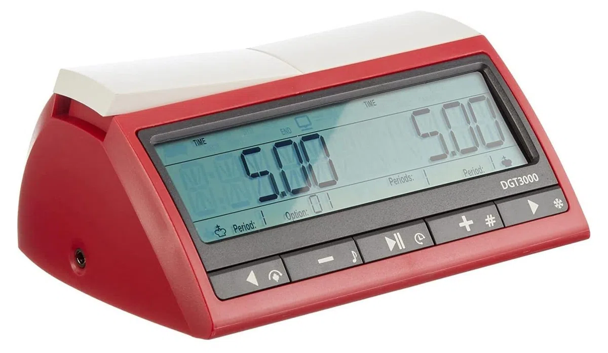 DGT 3000 Chronomètre d`Échecs digital - a approuvé FIDE, ['Rouge', 'Blanc']