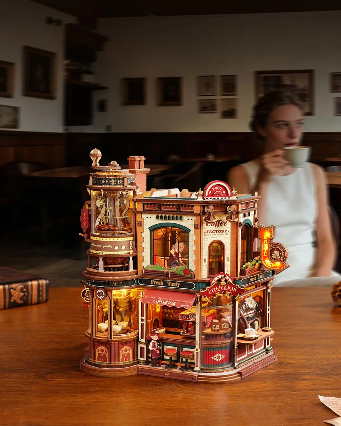 ROKR Puzzle 3D Bois Café du Coin,Maquette en Bois a Construire Boîte à Musique,Cadeaux DIY Faits À La Main pour Adultes Dream Coffee Factory,EAB02