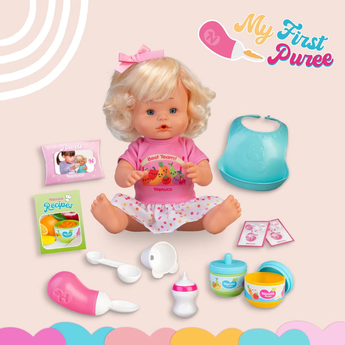 Nenuco Première Bouillie, poupée 35 cm, Corps Rigide et Cheveux blonds, avec Accessoires pour préparer la première Bouillie, pour Les Filles à partir de 3 Ans, célèbre (NFN96000)