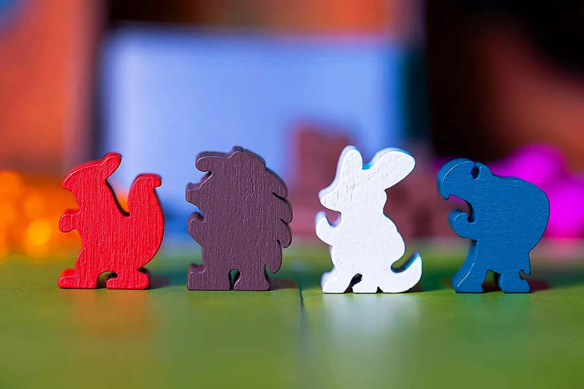 Starling Games , Everdell 2nd Edition , Ages 10+ , 1-4 Players , 40-80 Minute Playing Time