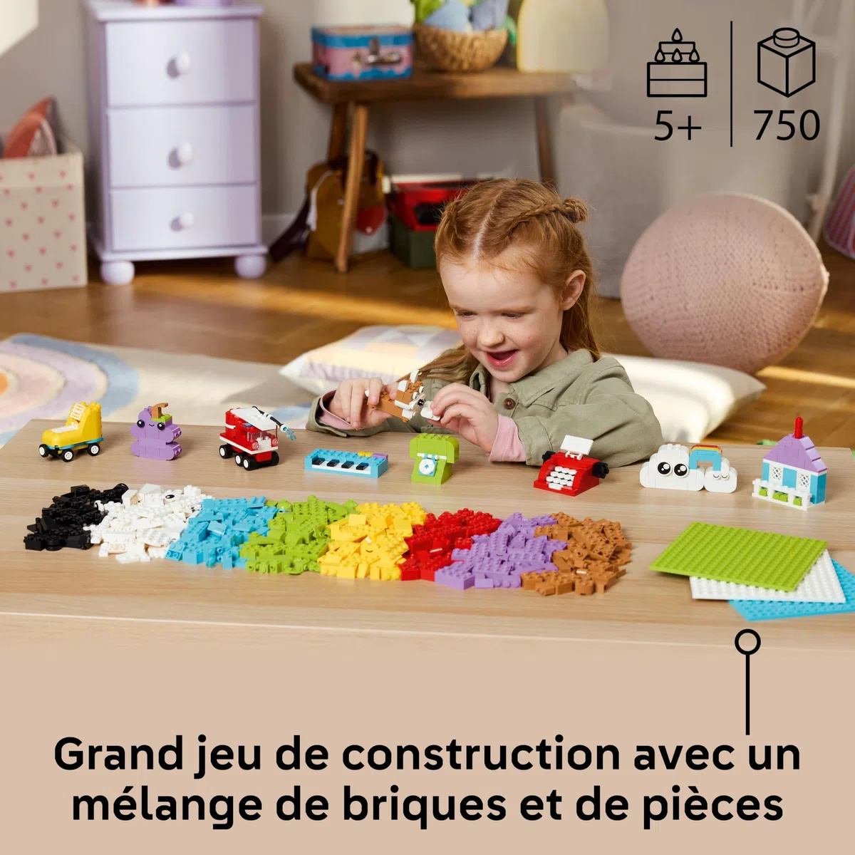 LEGO Classic La boîte créative pour Construire et Jouer - Jeu de Construction avec Briques colorées - Options Dont Une Maison, Un Chien ou Un Camion - Cadeau pour garçon ou Fille dès 5 Ans 11044