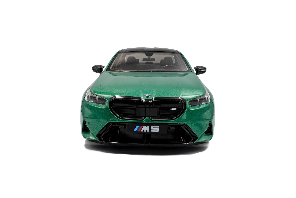 Solido BMW M5 (G90) 2025 - Berline Sportive, Design Dynamique, Toit contrasté, Peinture métallique, Voiture Miniature Diecast, M Vert, 1:18