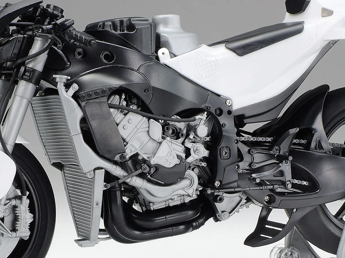 TAMIYA 14139 1:12 Team Suzuki ECSTAR GSX-RR 2020 Réplique fidèle à l'originale, kit de construction en plastique, bricolage, kit de modélisation, assemblage, non peint, Multicolore