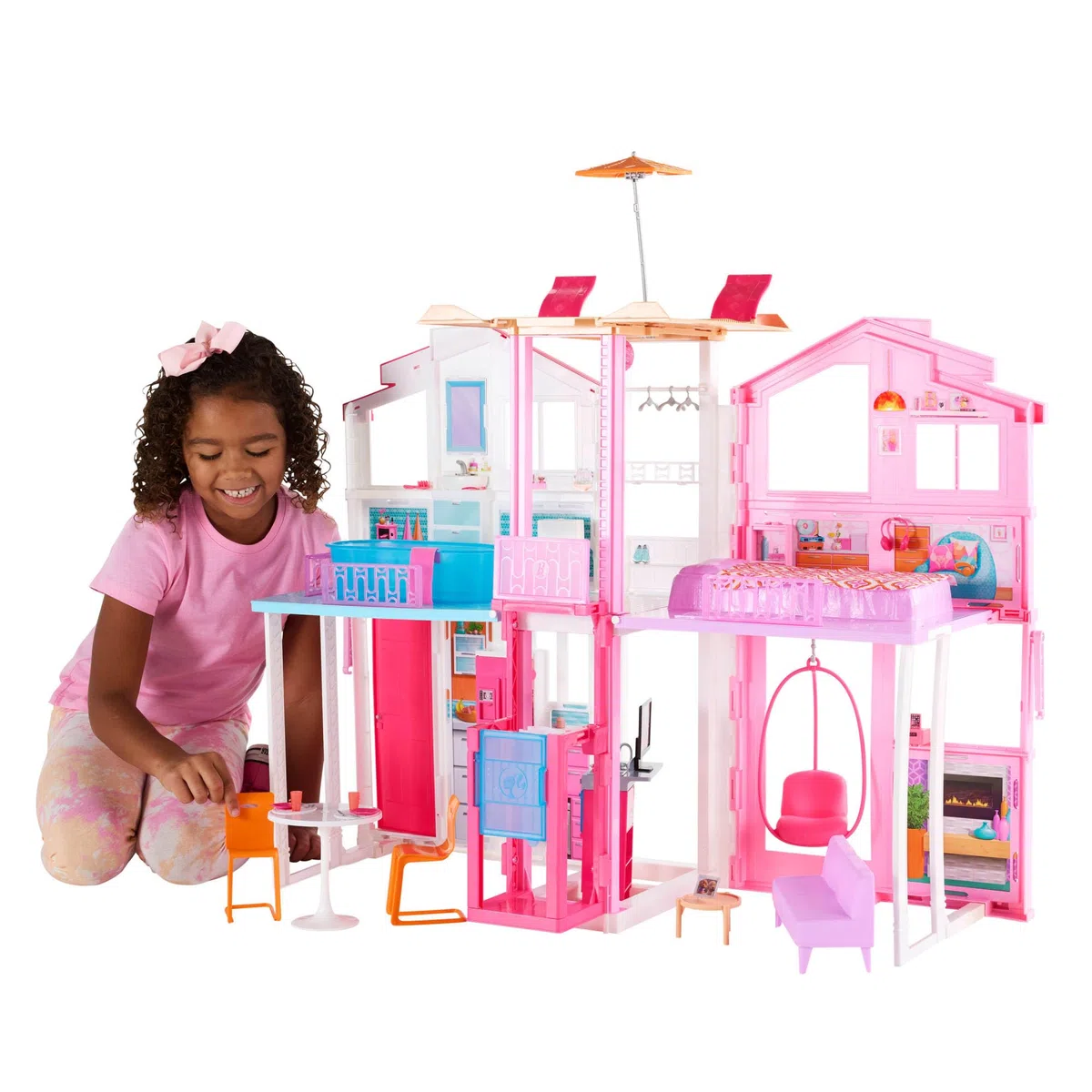 Barbie Mobilier Grande Maison de poupée de Luxe à 2 étages et 4 pièces Dont Cuisine, Chambre, Salle de Bain et Accessoires, Jouet pour Enfant, DLY32 | Ascenseur, balançoire, meubles et accessoires, pliable pour la portabilité et les voyages (exclusivité A