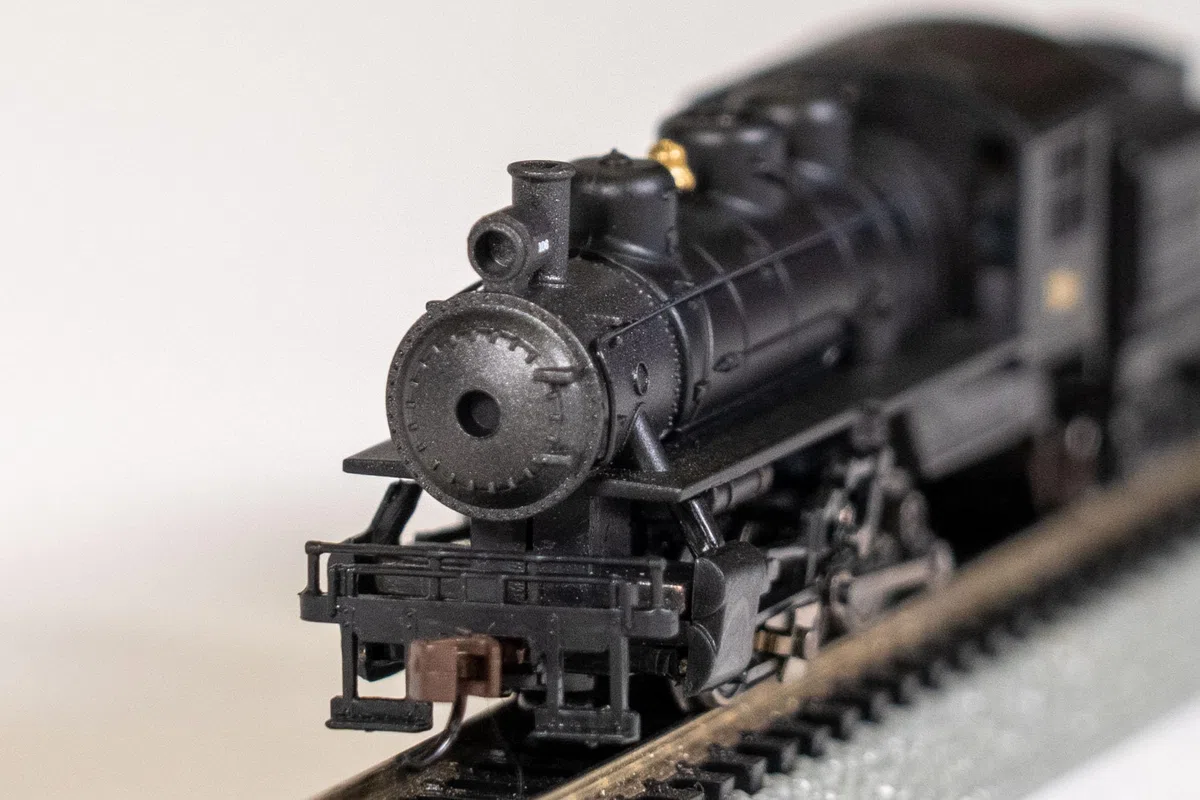 Bachmann Industries USRA 0-6-0 Locomotive avec Interrupteur et tendeur – Central New Jersey (échelle N)