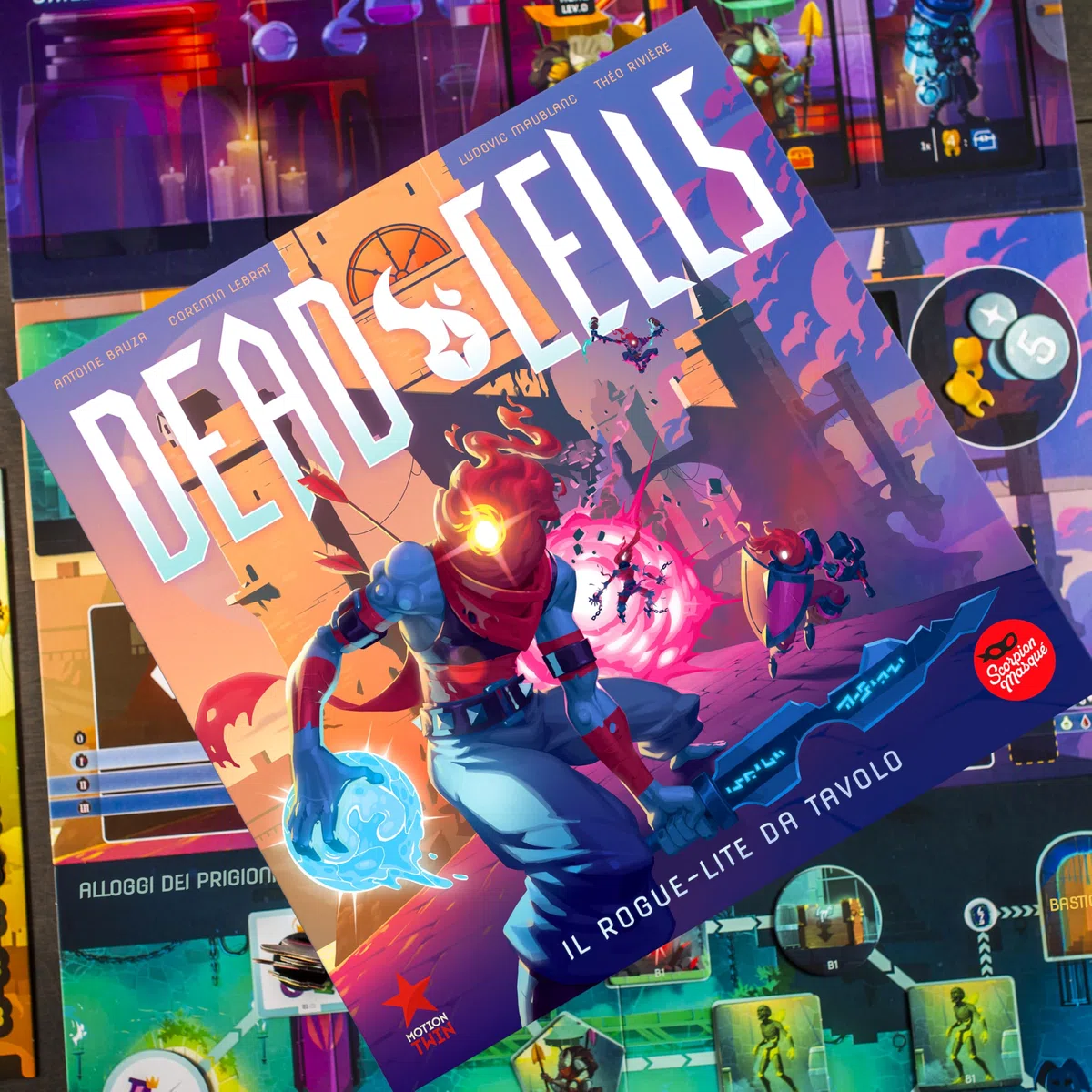 Asmodee Dead Cells, Jeu de société collaboratif inspiré du célèbre Jeu vidéo Dead Cells – Jeu de société Rough-Lite Metroidvania – 1 à 4 Joueurs – 14 Ans et Plus – Édition en Italien