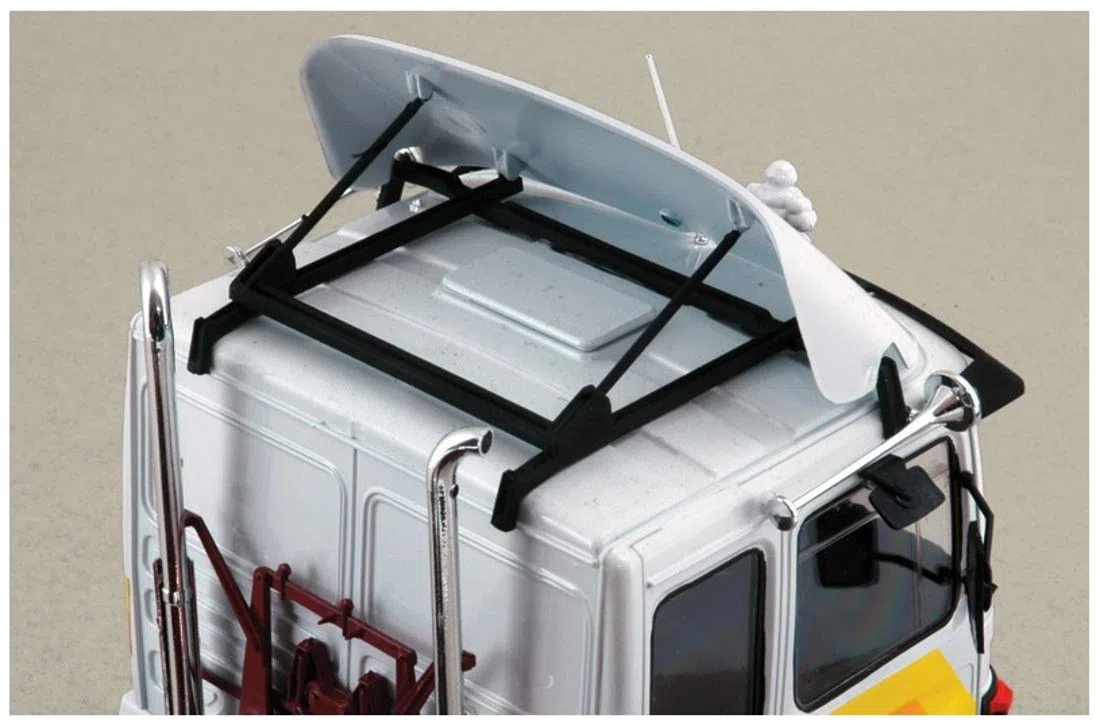 Italeri - I756 - Maquette - Voiture et Camion - Man 26.321 Formel Six - Echelle 1:24