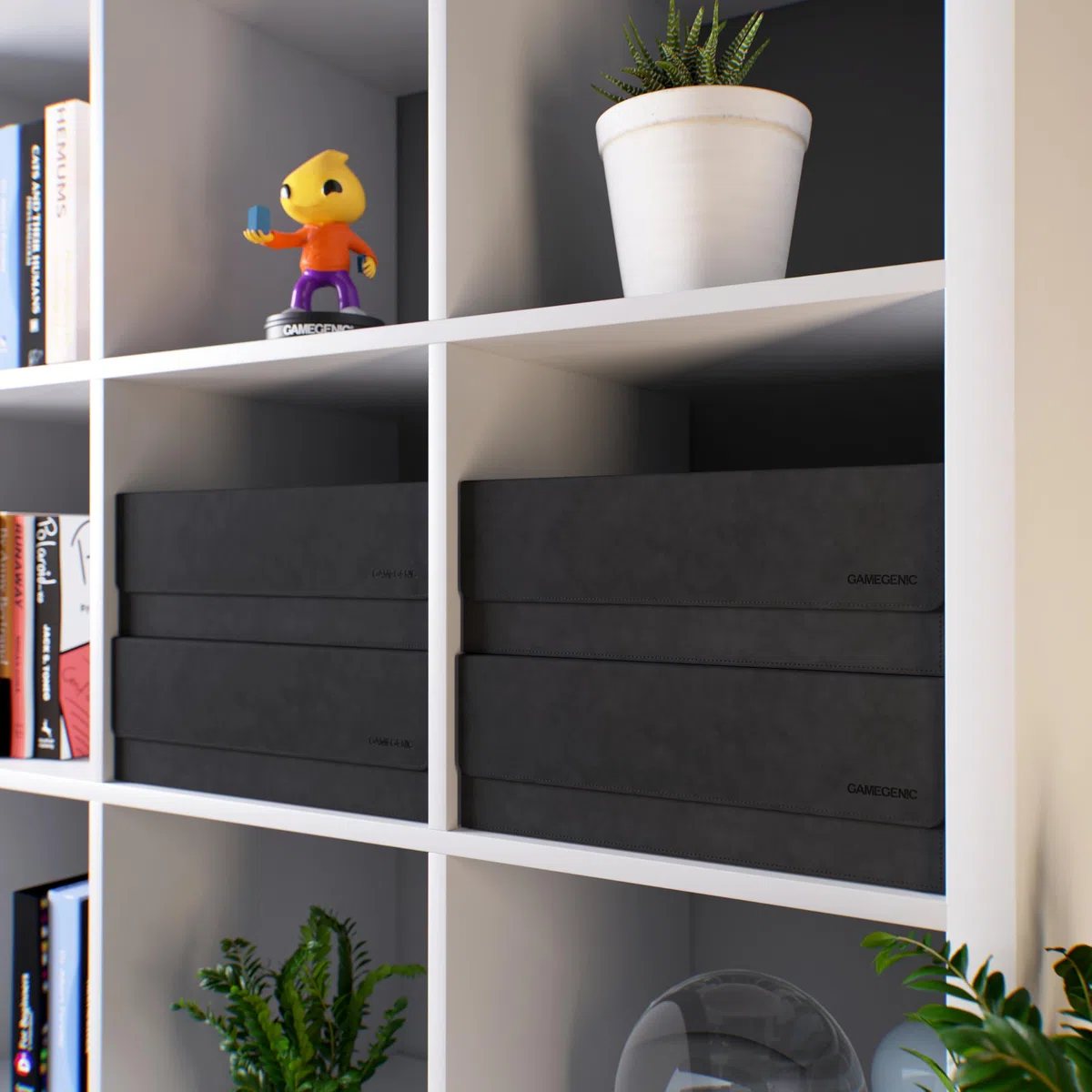 Gamegenic, Collectors' Lair 2000+ Solution de Rangement multifonctionnelle pour Collection de Cartes et boîtes de Deck Noir