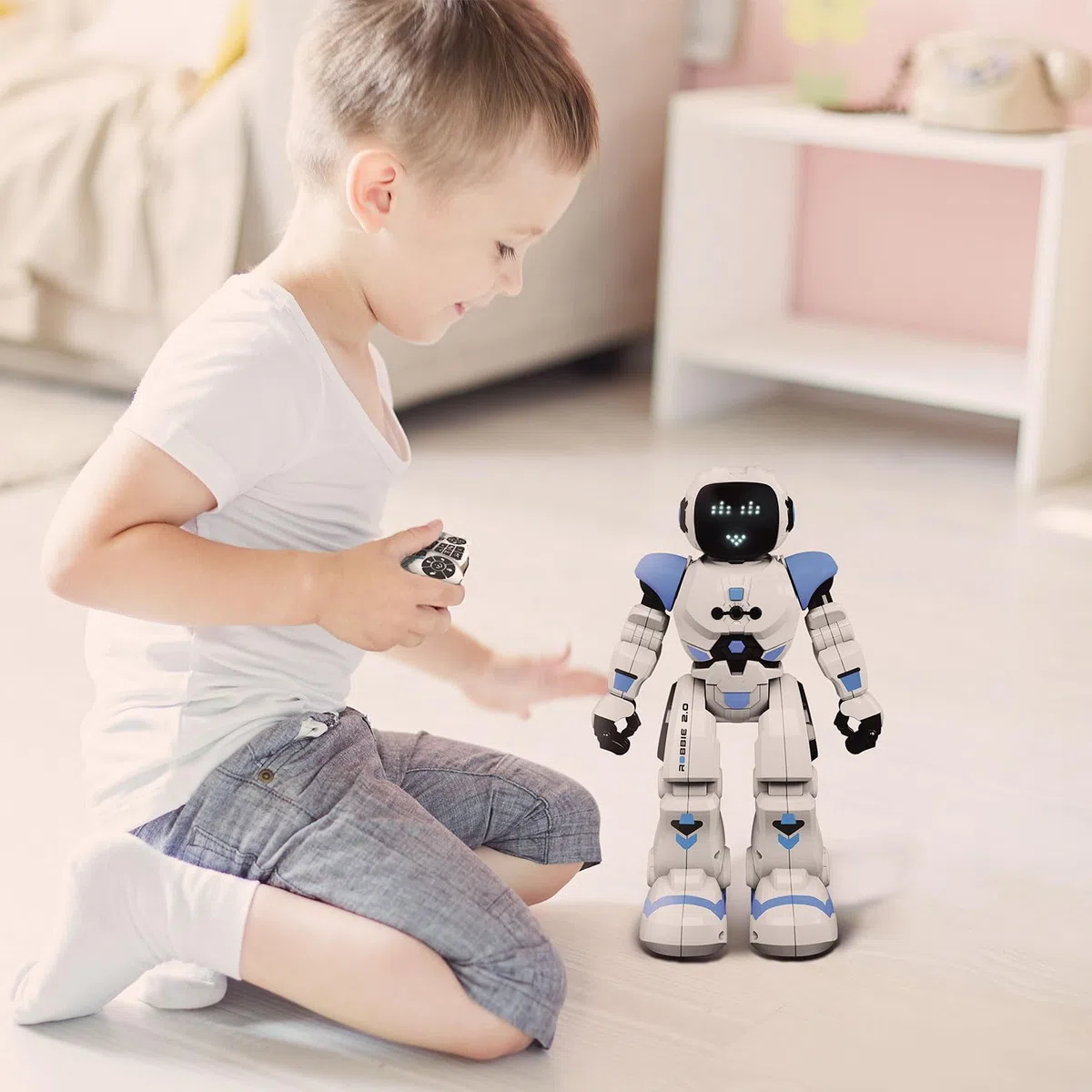 Xtrem Bots - Robbie | Robot Enfant | Robot Telecommande Et Programmable Jusqu'à 50 Actions | Jouet Enfant 5 Ans Garçon | Jouet Fille 5 Ans Et Plus