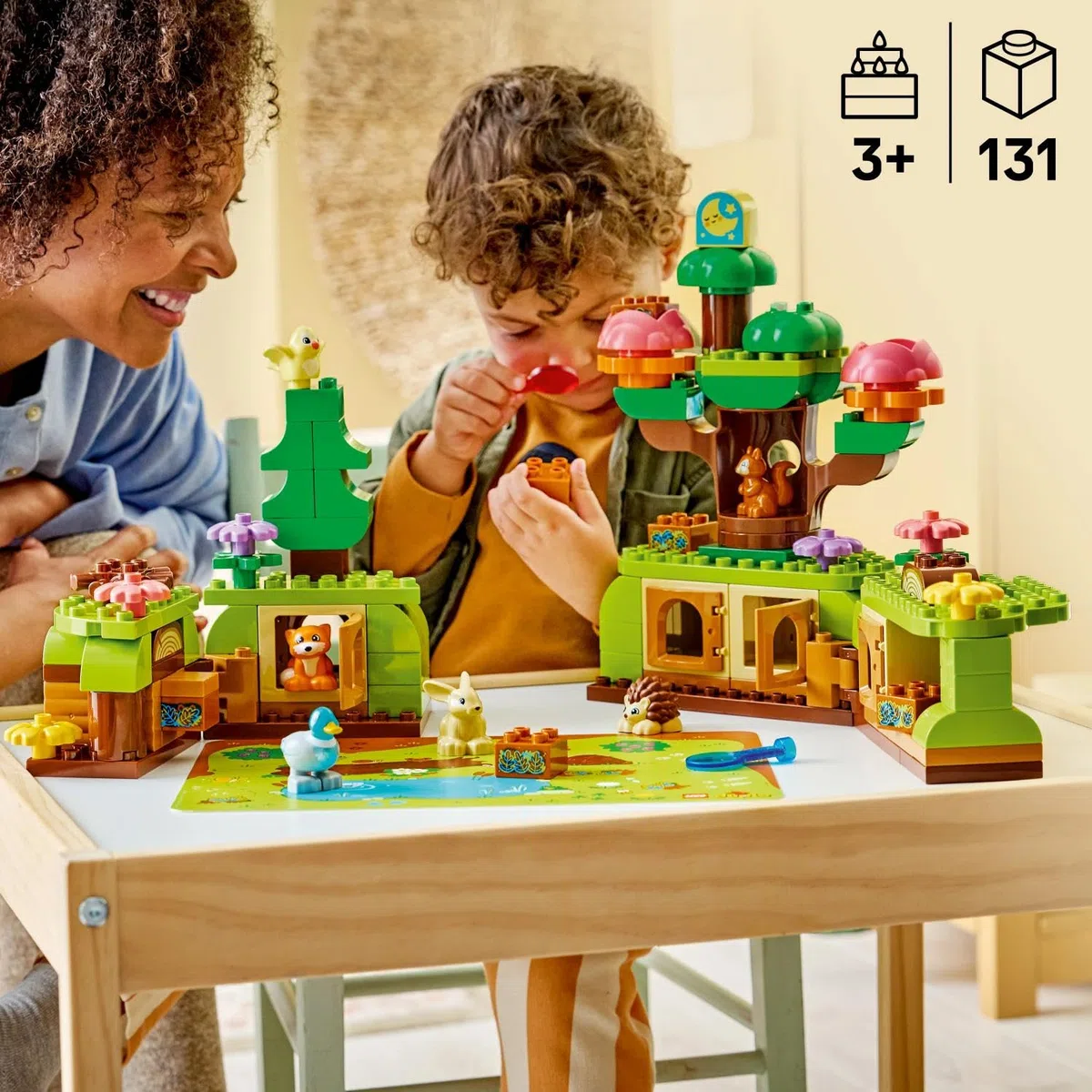 LEGO Duplo Découverte de la Forêt avec des Animaux Sauvages - Jeu Éducatif pour Tout-Petits - Jouet Montessori - Figurines d'animaux, Arbres & Tapis de Jeu - Cadeau pour Fille ou Garçon 3 Ans 10480