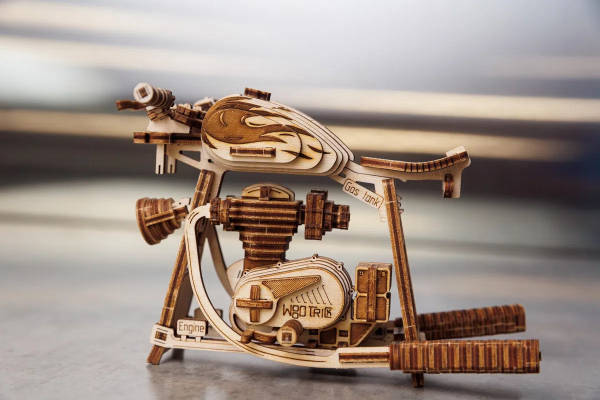 Wood Trick Iron Pony Puzzle en bois 3D personnalisable pour adultes - Système d'assemblage modulaire - Modèles de bricolage d'ingénierie pour adultes à construire