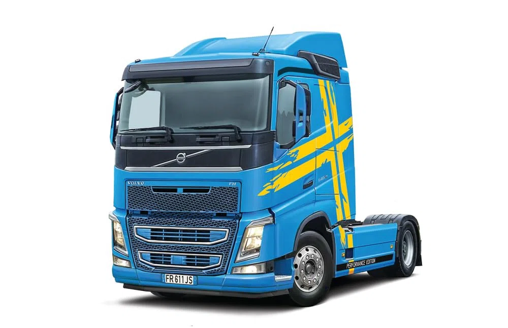 ITALERI - Maquette Camion Volvo Fh Low Roof |italeri|3967| 1:24 Maquette Char Promo