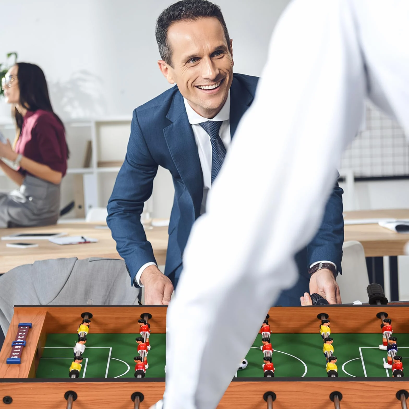 HOMASIS 2 en 1 Table Multijeux en Bois pour Enfant, Baby-Foot, Air Hockey de Table, Table de Jeu de Football pour la Maison, Le Bar, Le Bureau, pour Enfants de 4 Ans+