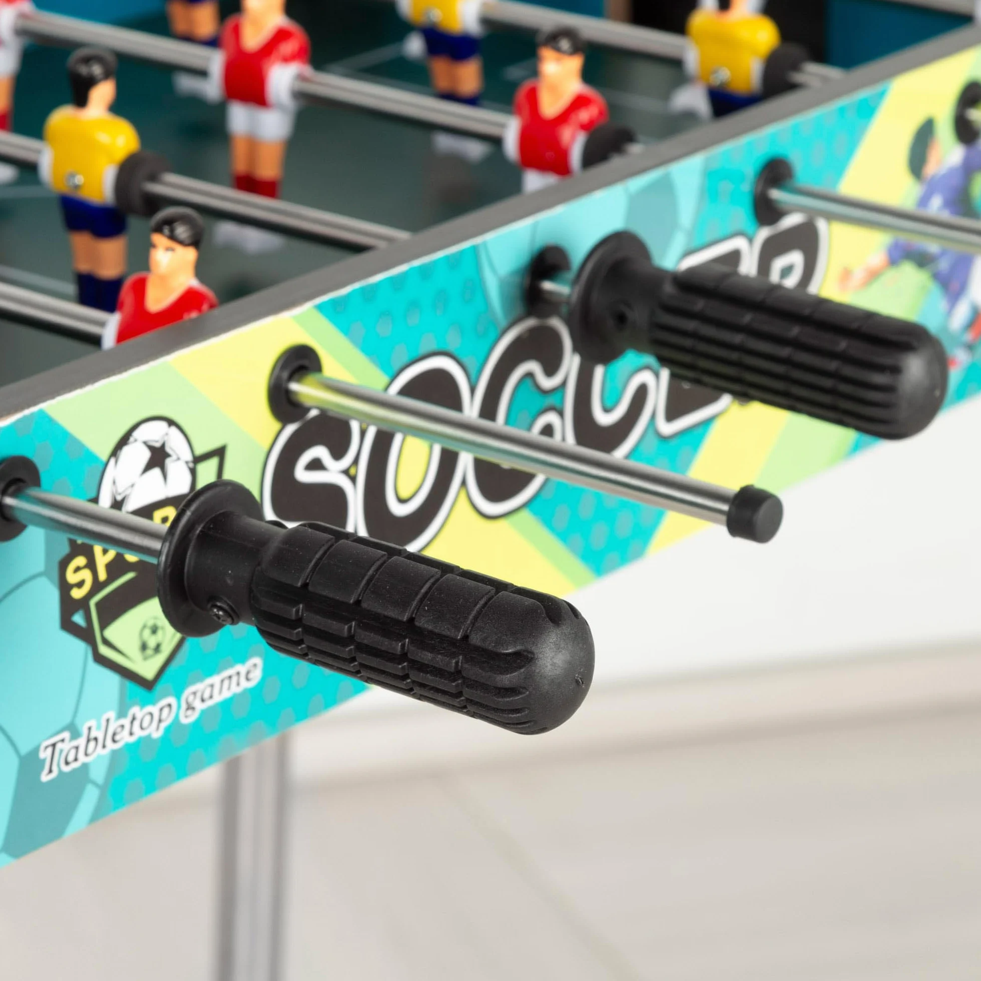 ColorBaby CB Games 39468 Baby-Foot en Plastique résistant, 18 Joueurs, avec marqueurs manuels, pour 2 Personnes, Baby-Foot pour Enfants